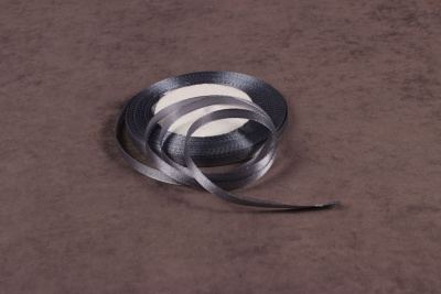 Лента атласная 6мм Т.Серый Н37 - изображение