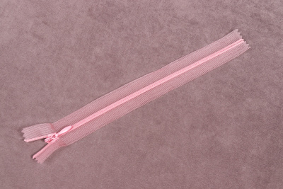 Молния потайная 20см на сетке Св.розовый 133 - изображение