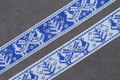 Лента 18мм жаккардовая 9507 Славянский орнамент, оберег Белый/синий - изображение