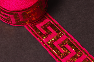 Лента жаккардовая 45мм Версаче с метанитом Золото/розовый - изображение