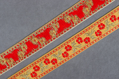 Лента 23мм жаккардовая 9007 Гвоздика Желтый/золото/красный - изображение