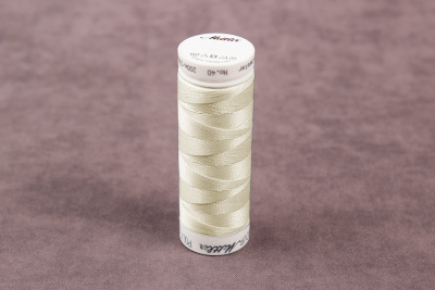 Нить для вышивания POLY SHEEN Mettler 100% полиэстер-трилобаль 200м. 0970 - изображение
