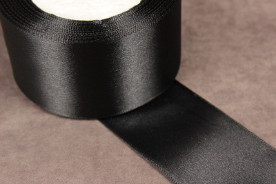 Лента атласная 50мм Черный №039 - изображение