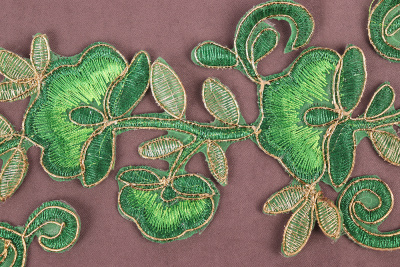 Термоаппликация Цветы с золотом Зеленый Р82 - изображение