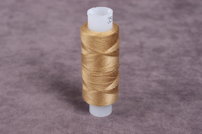 Нитки 35лл 200м лавсан Россия Песочный 4104 - изображение