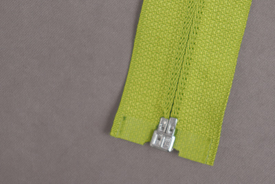 Молния разъемная 75см Т5 спираль Св.Зеленый 233 - изображение