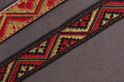 Лента 17мм жаккардовая 9394 Черный/Желтый/Красный - изображение