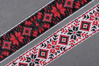 Лента 50мм жаккардовая 9645 Орнамент Белый/черный/красный - изображение