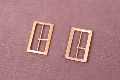 Пряжка металическая 15*30мм с язычком Матовое Золото - изображение