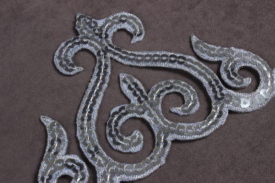 Термоаппликация с пайетками Орнамент Серебро 8618 - изображение
