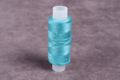 Нитки 35лл 200м лавсан Россия Голубой 2505 - изображение