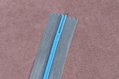 Молния потайная 20см на сетке Т.Голубой 200 - изображение