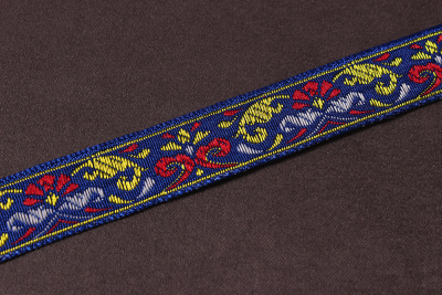 Лента 15мм жаккардовая 9119 Цветы Синий/жёлтый/красный/белый - изображение