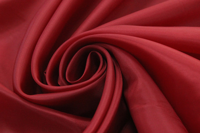 Подкладочная однотонная таффета Т.красный - изображение