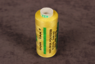 Нитки Dor Tak 40/2 400 ярд 432 Желтый - изображение