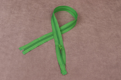 Молния разъемная 75см Т5 спираль Зеленый 239 - изображение
