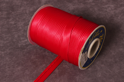 Атласная косая бейка 15мм Красный 051 - изображение
