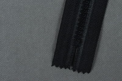 Молния 25см неразъёмная трактор Черный 322 - изображение
