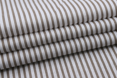 Бязь набивная 150 Ив 120 гр/м.кв. Т.бежевая полоса - изображение