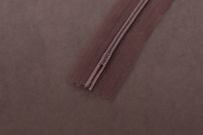 Молния потайная 60см на сетке Коричневый 292 - изображение