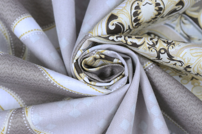 Сатин набивной 220 115 гр/м.кв. Абстракция Коричневый на бежевом - изображение