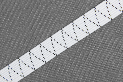 Тесьма эластичная 10мм С черной нитью Белый - изображение