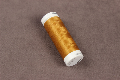 Нить для вышивания POLY SHEEN Mettler 100% полиэстер-трилобаль 200м. 0822 - изображение
