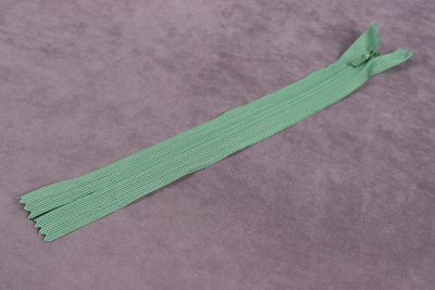 Молния потайная 20см нейлон Зеленый - изображение