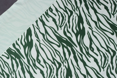 Трикотаж лапша Абстракция Молочный/хаки - изображение