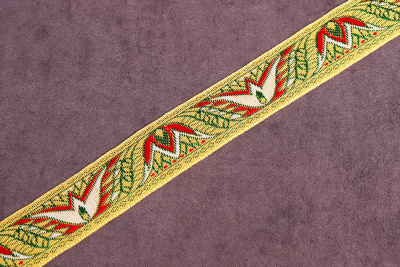 Лента 22мм жаккардовая 7971 Лилия Жёлтый/красный/белый/зелёный - изображение