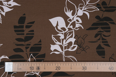 Сатин набивной 220 Листва на коричневом - изображение