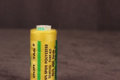 Нитки Dor Tak 40/2 400 ярд 432 Желтый - изображение