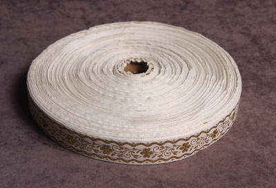 Лента 23мм жаккардовая 9016 Золотые цветы на белом - изображение