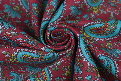 Бязь-универсал П13-150 ИВ Мятные огурцы на бордовом - изображение