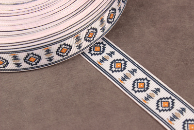 Репсовая лента с рисунком 20мм Орнамент Св.розовый/черный/оранжевый/коричневый - изображение