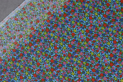 Бязь-универсал П13-150 ИВ Мелкие цветы на голубом - изображение