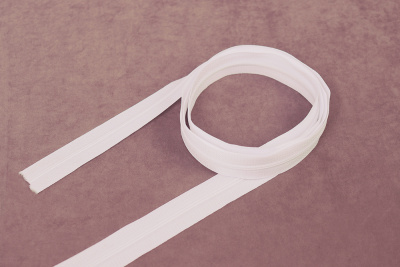 Молния спираль рулонная Т3 Молочный 102 - изображение