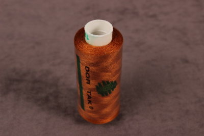 Нитки Dor Tak 40/2 400 ярд 184 Св.коричневый - изображение