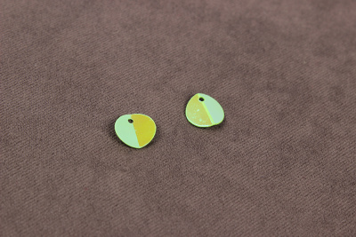 Пайетки 8мм согнутые Круг С.зеленый - изображение