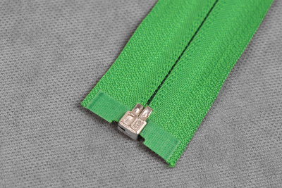 Молния разъемная 70см Т5 спираль Зелёный 239 - изображение