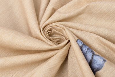 Сатин набивной 220 115 гр/м.кв. Цветы на бежевом - изображение