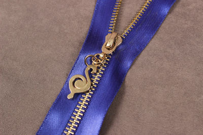 Молния декоративная 18см атлас/металл Ассорти - изображение