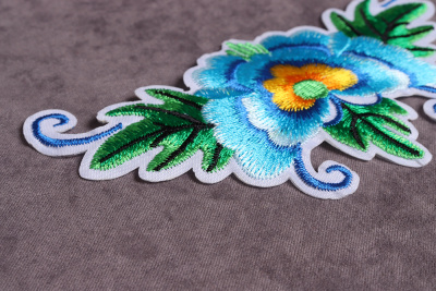 Термоаппликация Цветы Голубой - изображение