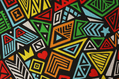 Бязь набивная 262 Ив 122 гр/м о/м Цветная абстракция на черном - изображение