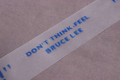 Тесьма силиконовая 25мм Синяя надпись Тесьма силиконовая 25мм Синяя надпись - изображение