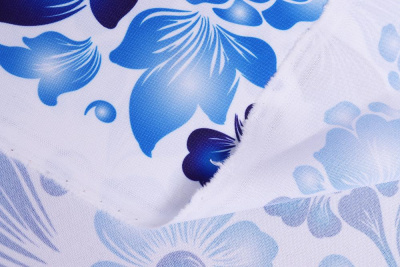 Габардин набивной Гжель крупные цветы - изображение