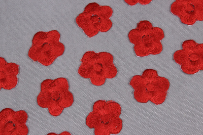 Термоаппликация Цветочек Красный - изображение