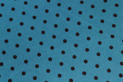 Атлас Черный горох 4мм. На Бирюзовом - изображение