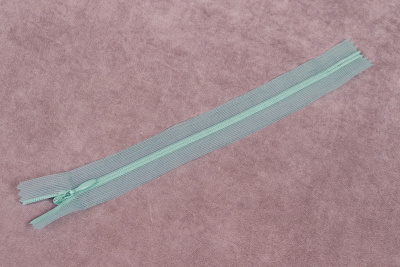 Молния потайная 20см на сетке Бледно бирюзовый 243 - изображение