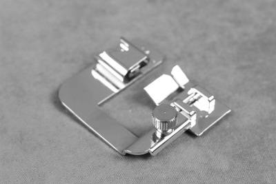 Лапка для подрубки тканей - изображение